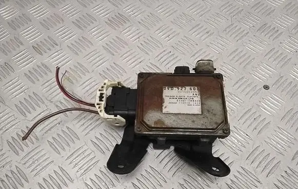 Porsche Cayenne (92A) Other control units/modules 09D927601