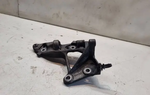Ford Focus Generator/alternator bracket 9653249480