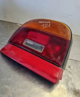 Mazda 121 SM Rear/tail lights 22061364 3309505L