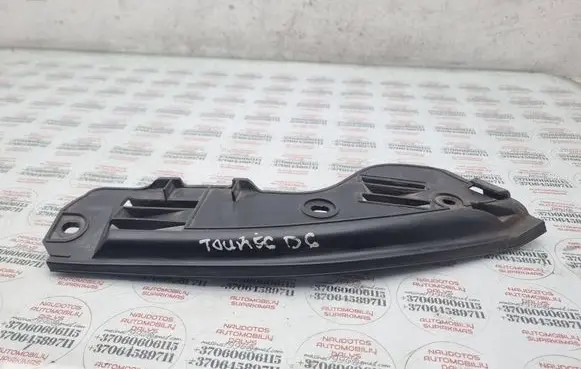 Volkswagen Touareg I Rear bumper mounting bracket 7L6807394B