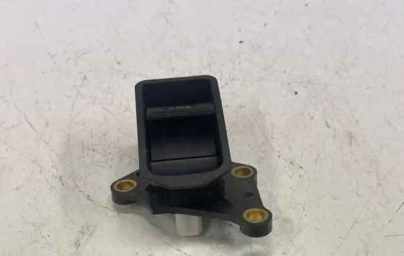 Toyota Avensis T250 Hand parking brake switch 43900501032409