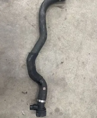 BMW 5 G30 G31 Engine coolant pipe/hose 162697