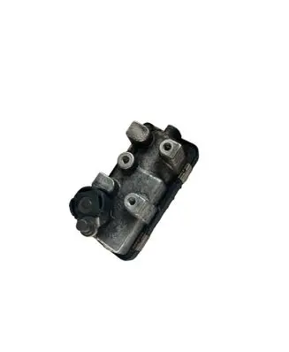 Volvo XC70 Turbine electric control actuator 6NW009543 30774092 10G97L2