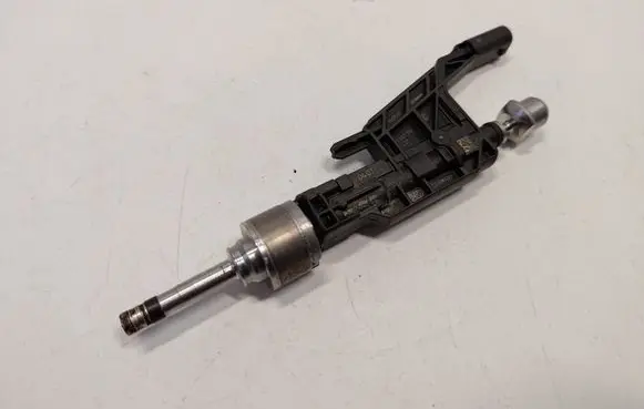 BMW 3 G20 G21 Fuel injector 8656548 13538656548