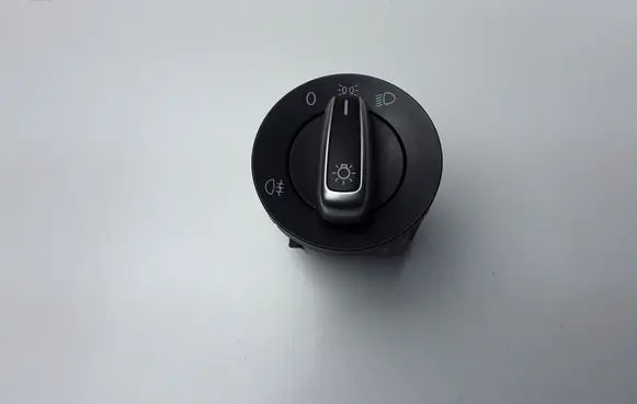 Volkswagen Tiguan Light switch 3C8941431B