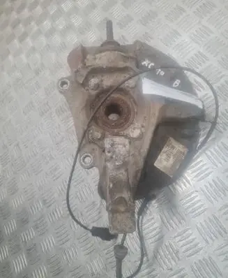 Volvo V70 Front wheel hub