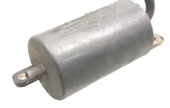 Volvo S40, V40 Vacuum air tank 8200034270