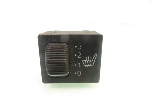 Saab 9000 CD Seat heating switch 4439014