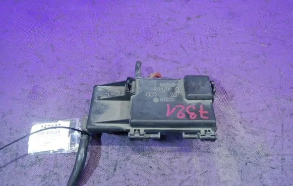 Volkswagen Golf IV Fuse box set 1J0837549