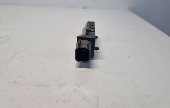 Volvo XC90 Airbag deployment crash/impact sensor 30724677 180507 303821