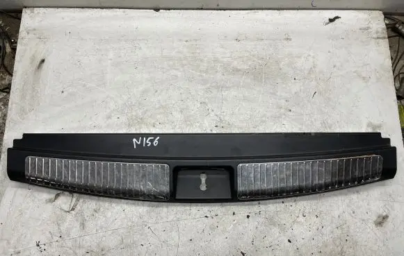 Mercedes-Benz ML W164 Trunk/boot sill cover protection A1646900987