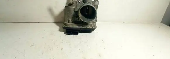 Toyota Corolla Verso E121 Throttle valve 220300D021 04H28 6E19