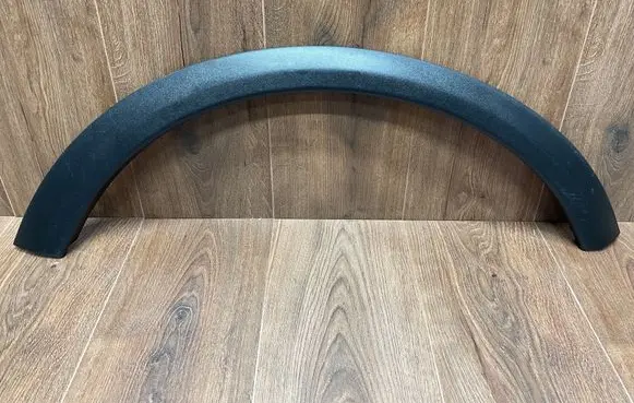 Volvo C30 Rear arch trim 30744044