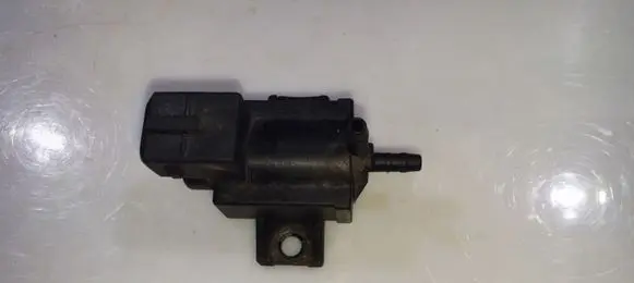 Maserati Quattroporte Turbo solenoid valve 72828601