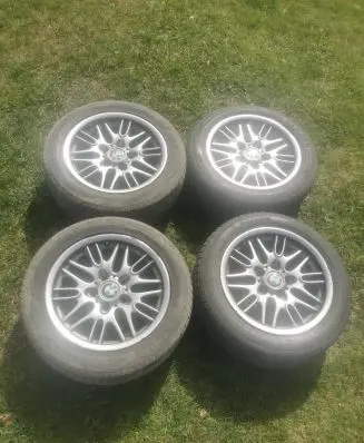 R16 alloy rim