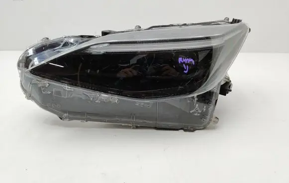 Toyota Yaris Cross Headlight/headlamp 0D312