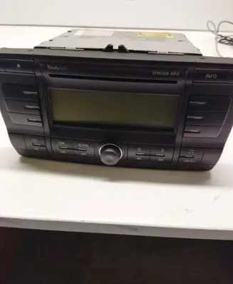 Skoda Octavia Mk2 (1Z) HiFi Audio sound control unit SKZ7Z3F0007179 TQT0007179 0R032432