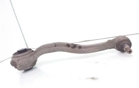 Mercedes-Benz E A207 Front control arm 20305