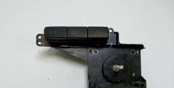 Toyota Yaris A set of switches 758294
