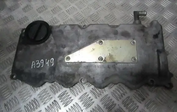 Nissan Almera Tino Rocker cam cover 