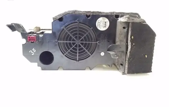 Audi A6 Allroad C5 Subwoofer speaker 4B9035382