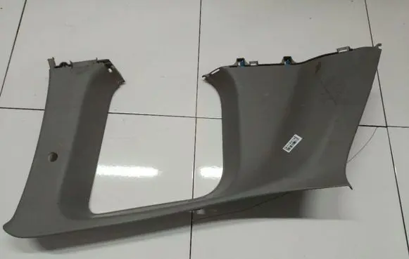 Nissan X-Trail T30 Other interior part 7693584301