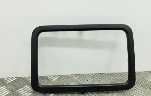 Skoda Fabia Mk2 (5J) Radio/GPS head unit trim 5J0858069