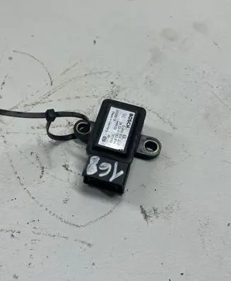 BMW X5 E53 ESP acceleration yaw rate sensor 34526753694 0265005248