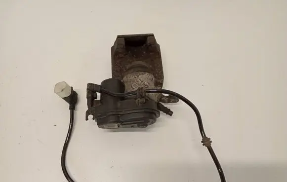 Rear brake caliper