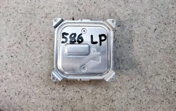 Renault Megane IV LED ballast control module 260556623R38 260556623R