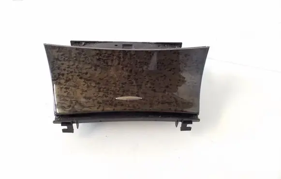 Mercedes-Benz E W211 Car ashtray A2116802852