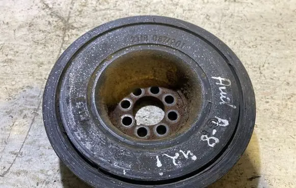 Audi A8 S8 D3 4E Crankshaft pulley 11808720