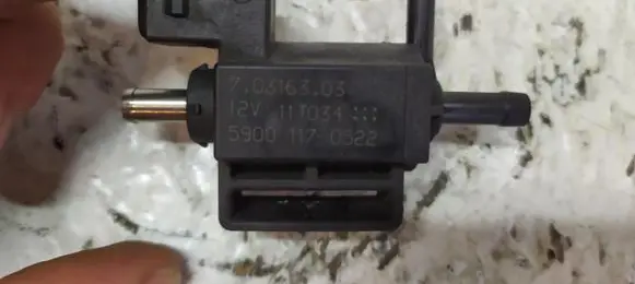 Ford C-MAX II Valve vacuum 7.01633.03
