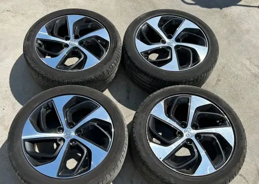 R19 alloy rim