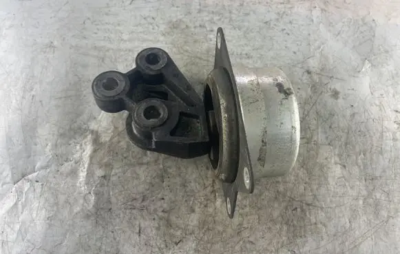 Opel Vectra C Gearbox mount V05364 V046403502