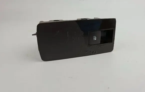 Opel Insignia A Electric window control switch 13222229