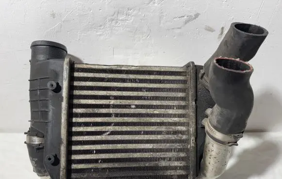 Audi A6 S6 C6 4F Intercooler radiator 4F0145980