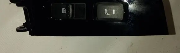 SsangYong Korando Quarter vent window switch 