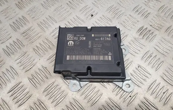 Chrysler Pacifica Airbag control unit/module 68211617AG