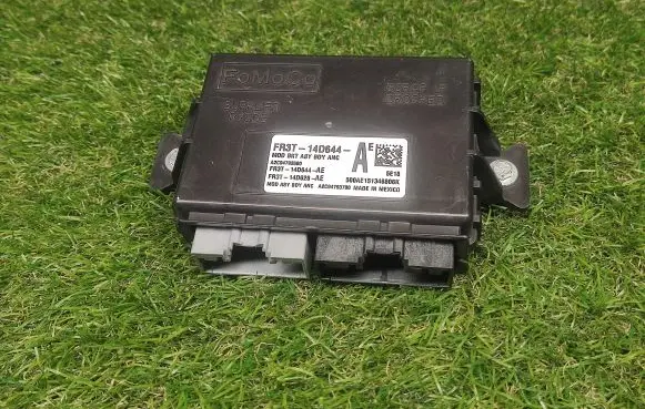 Ford Mustang VI Light module LCM FR3T14D644AE A2C94792500