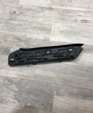 Volkswagen Caddy Front bumper mounting bracket 1T0807935