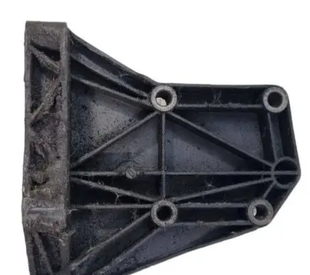 BMW 5 E60 E61 A/C compressor mount bracket 7792202 779220203 25798000
