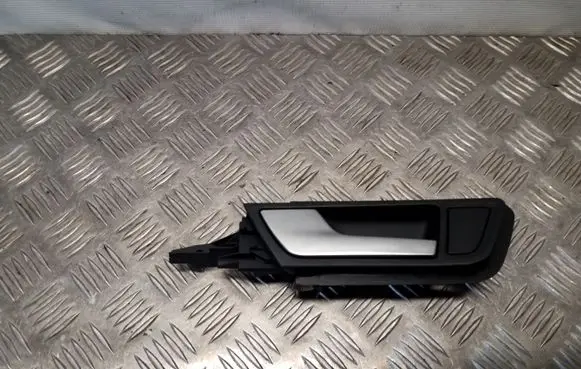 Audi Q5 SQ5 Front door interior handle 8R0837019