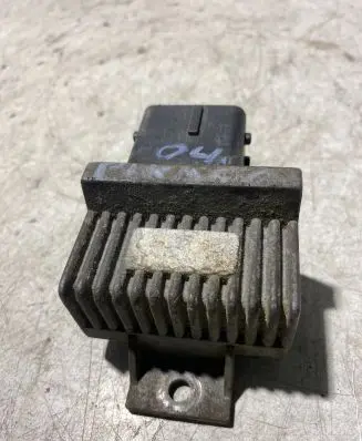 Citroen Xsara Picasso Glow plug pre-heat relay