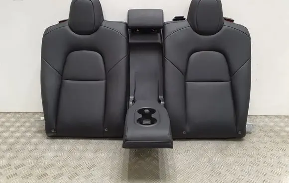 Tesla Model 3 Rear seat 7654332-01-C
