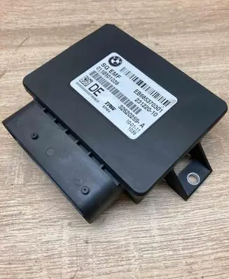 BMW 5 F10 F11 Hand brake control module 6853703 23122010