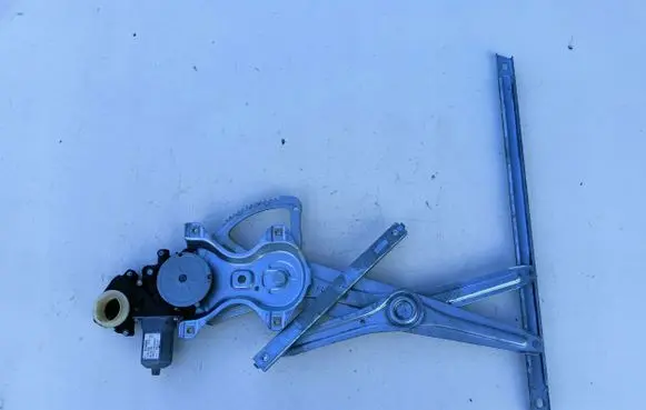 Toyota Verso Electric window control switch 698200F02118289