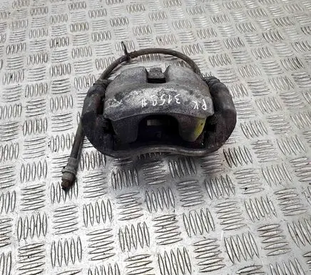 Toyota C-HR I Front brake caliper