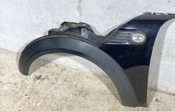 Mini One - Cooper Clubman R55 Fender