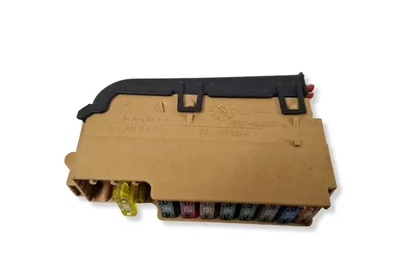 Audi Q7 4L Fuse module 4F1941824A